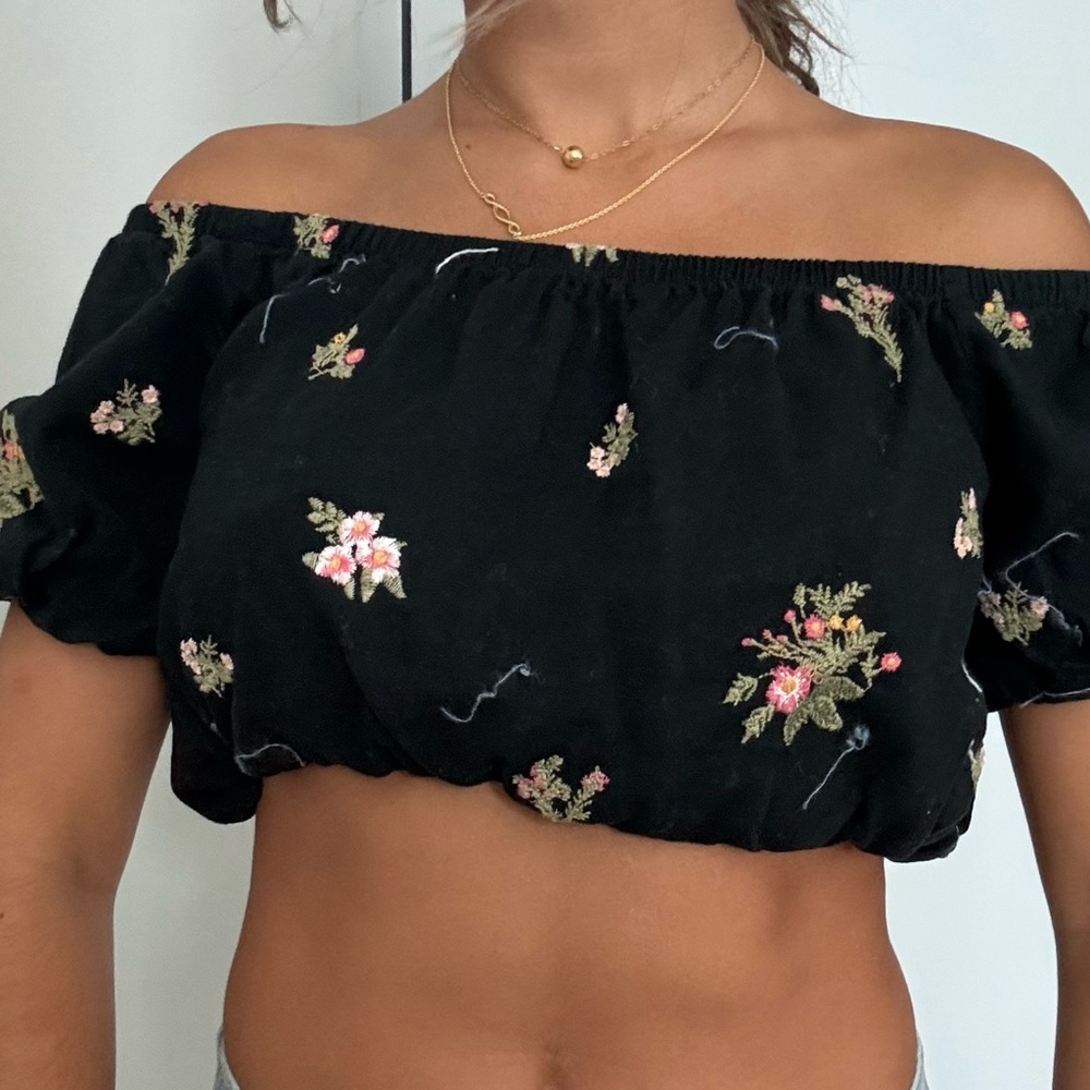 American eagle xs crop top